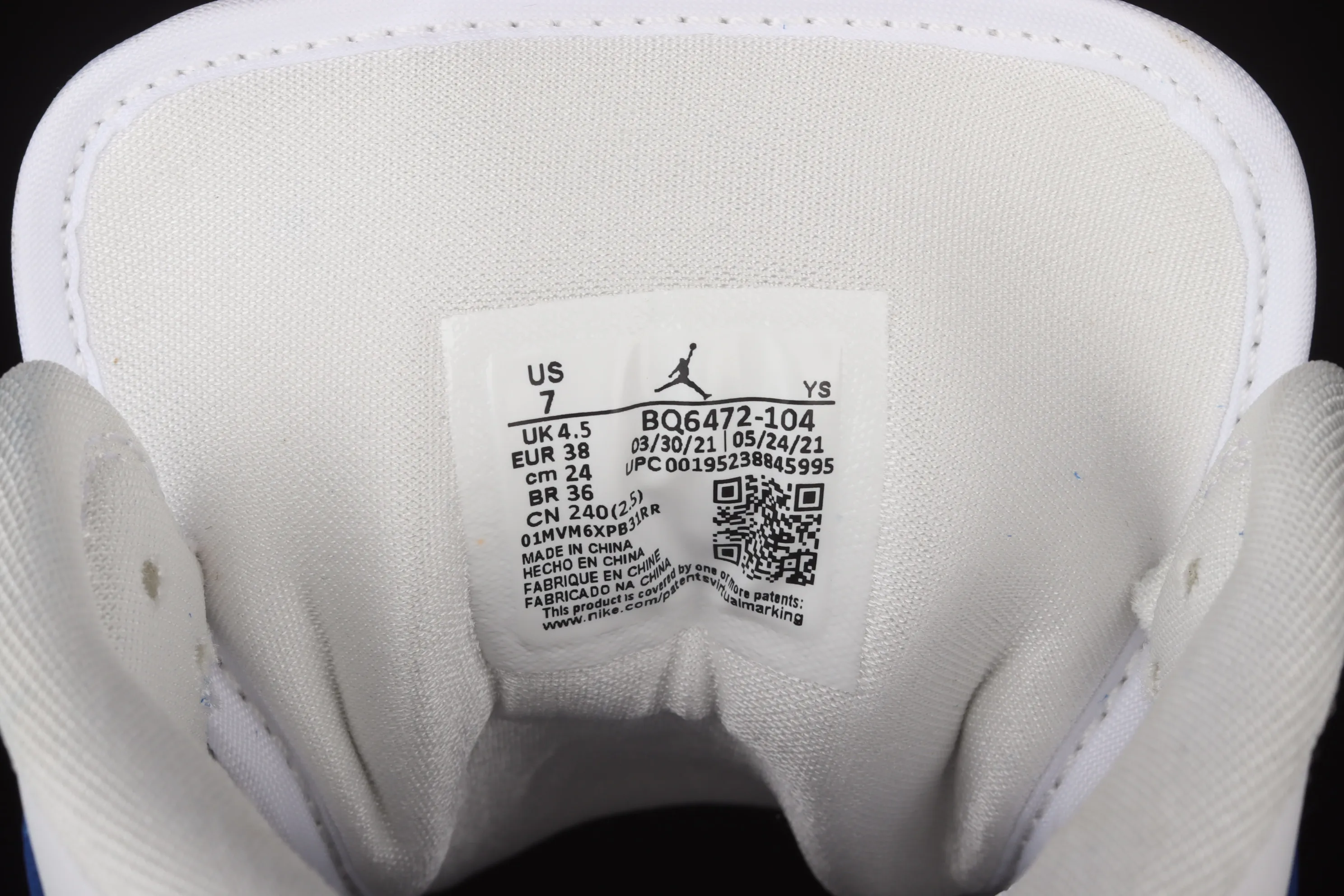 All categories Air Jordan Jordan series basketball shoes Air Jordan 1 Mid G version pure original Air Jordan 1 Mid AJ1 Joe 1 KFC blue China basketball shoes BQ6472-104